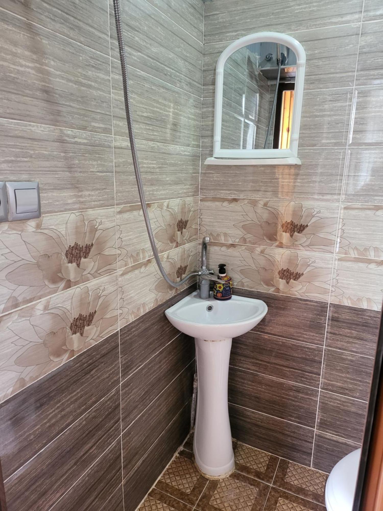 Guesthouse Sabina Tbilisi Bagian luar foto