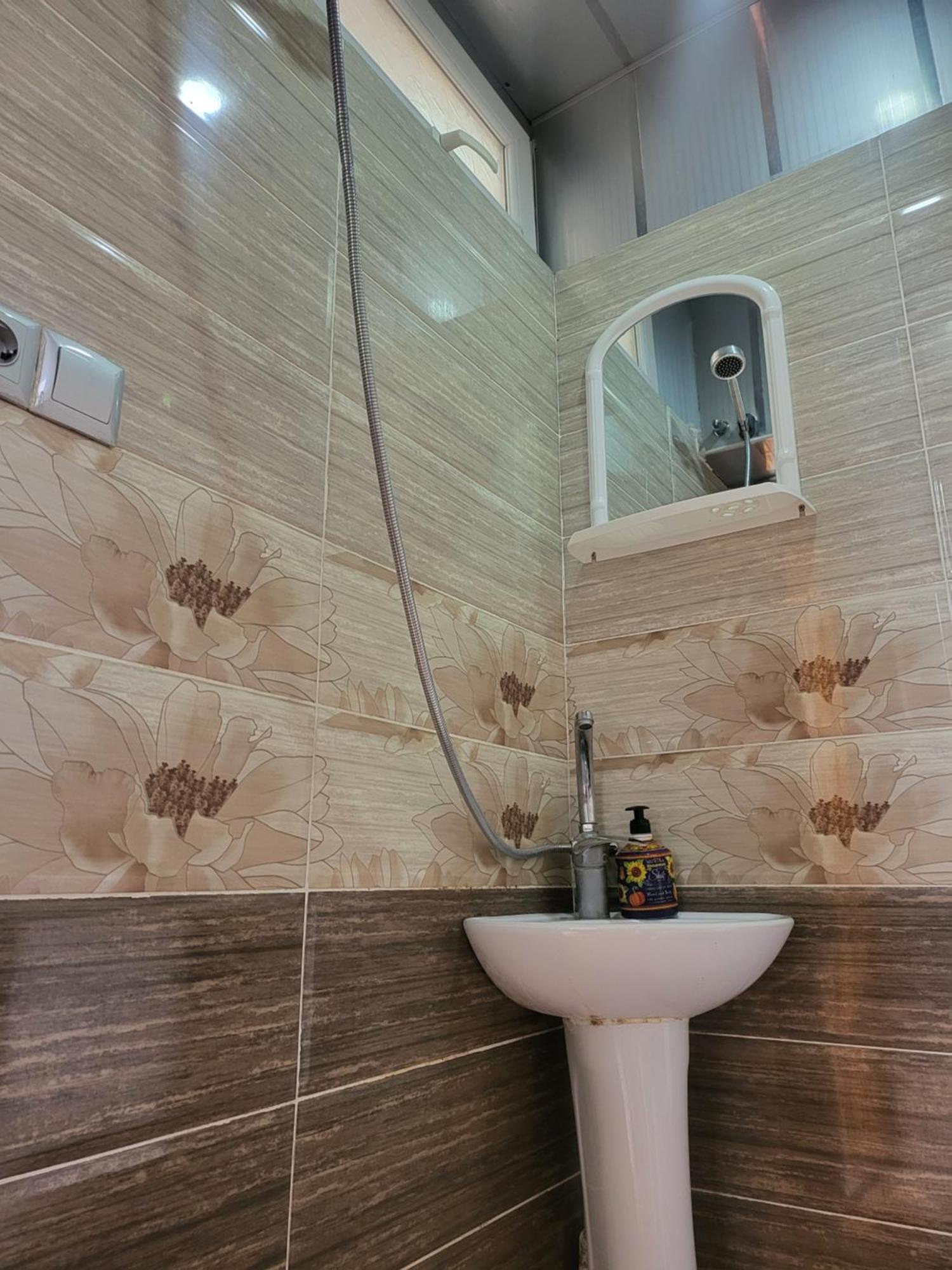 Guesthouse Sabina Tbilisi Bagian luar foto